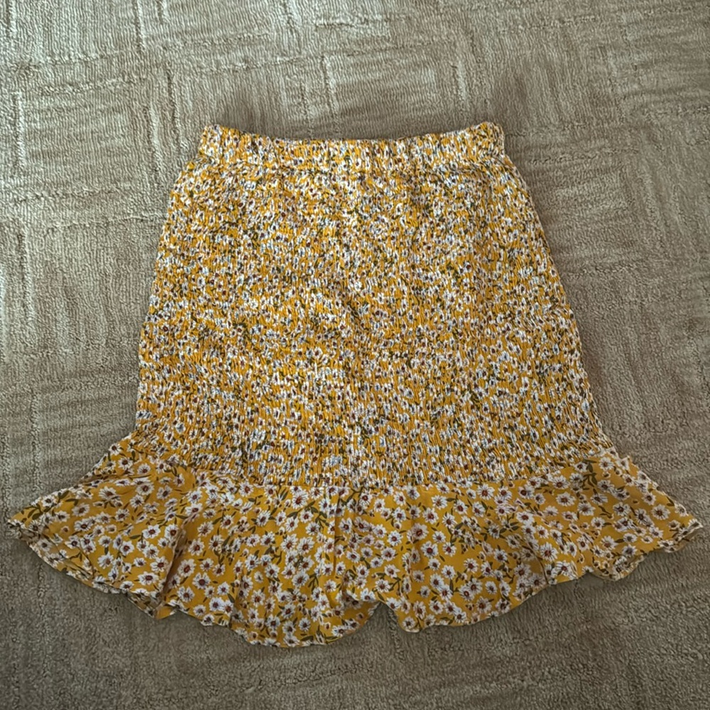 Yellow floral mini skirt
